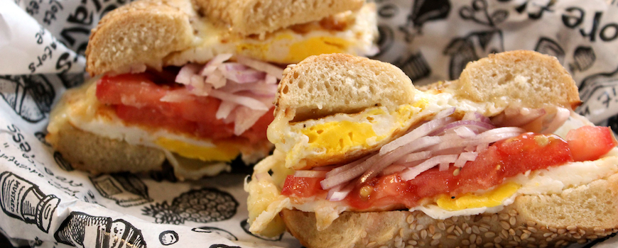 places with good breakfast sandwiches near me