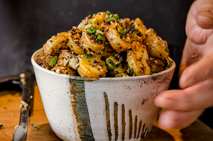 Épices de Cru's stir fried sesame potatoes with Yunnan spices